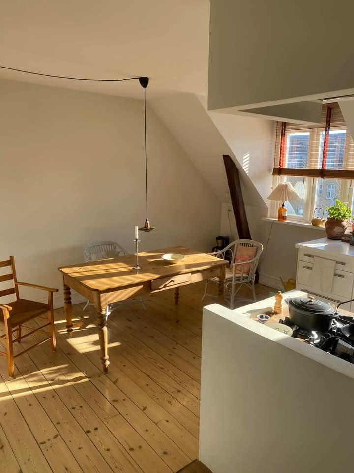 137 m² byttebolig, Frederiksberg C, billede 2