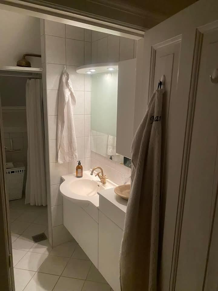 137 m² byttebolig, Frederiksberg C, billede 3