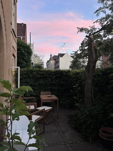 3 vær., Frederiksberg C