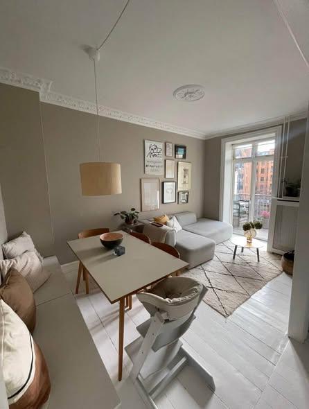 2 vær., Indre By — billede 1