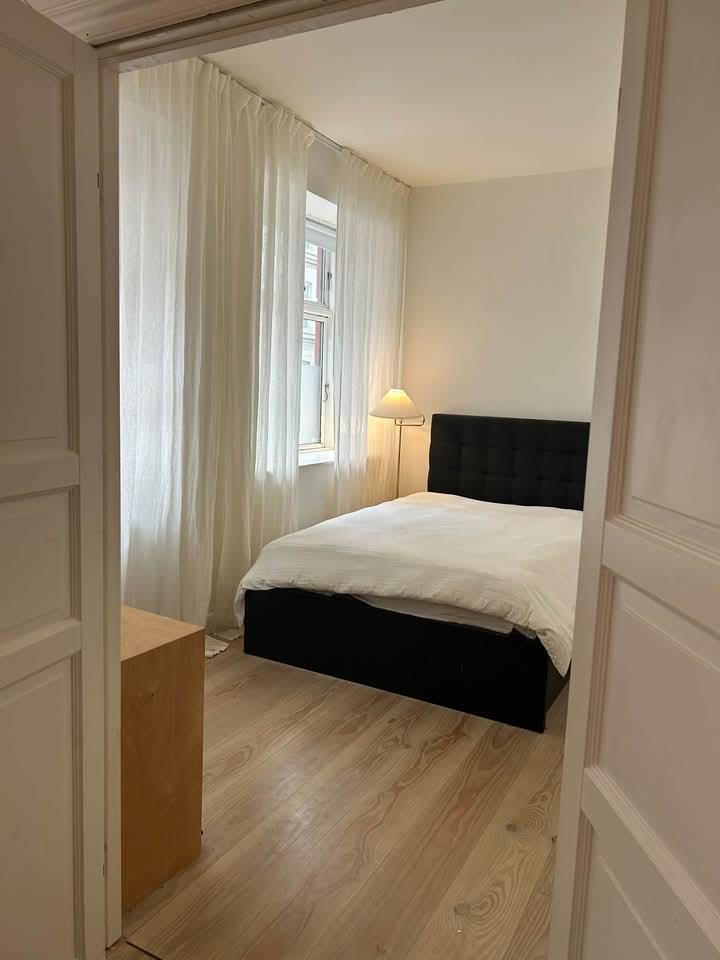 3-værelses andelsbolig, Vesterbro, billede 1